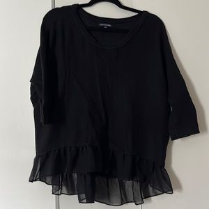 Black American Eagle high low sweater